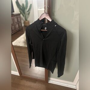 Helly Hansen size medium shirt